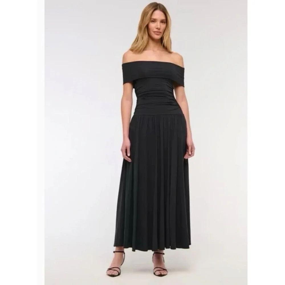 Abercrombie & Fitch Off Shoulder Ruched Maxi Dress Black MP